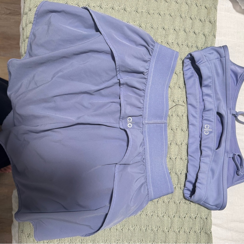 Alo Workout Set - Picture 4 of 5